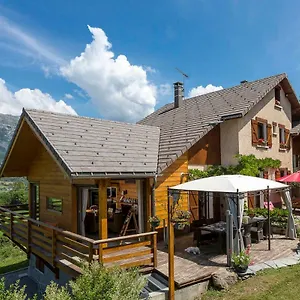 3* Couette-café La Coustille Et Table D'hôtes