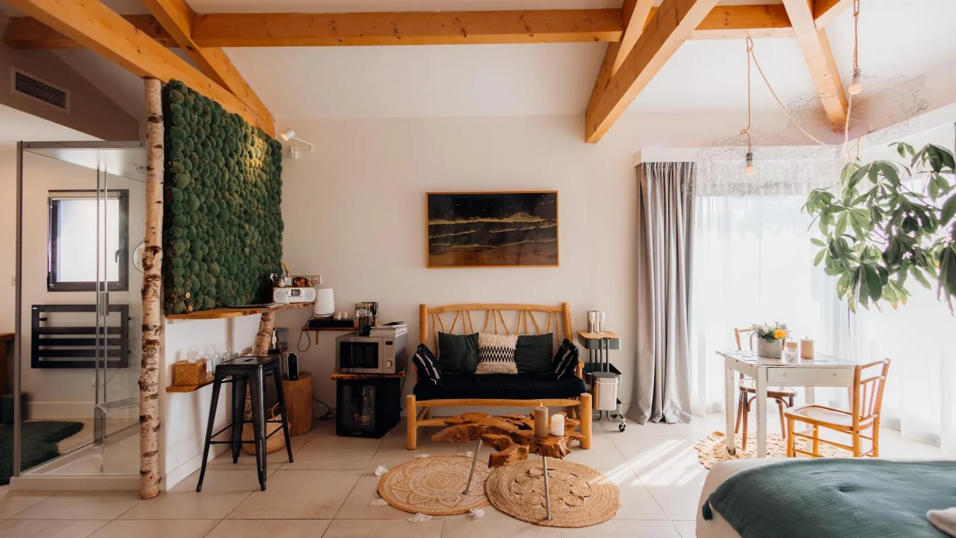Guest house Maison Florence Ivakno Coudoux